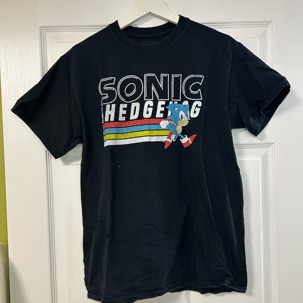 Retro Sonic Hedgehog T-shirt